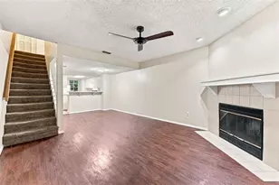 2350 Fletchers Point Cir, Tampa, FL 33613 - Photo 13