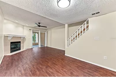 2350 Fletchers Point Circle, Tampa, FL 33613 - Photo 11