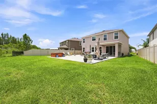 8673 Bower Bass Cir, Wesley Chapel, FL 33545 - Photo 27