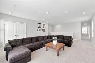 8673 Bower Bass Cir, Wesley Chapel, FL 33545 - Photo 15