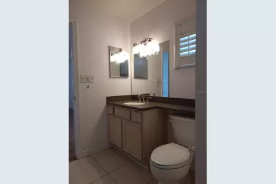 2807 W Bay Haven Drive #1/2, Tampa, FL 33611 - Photo 9