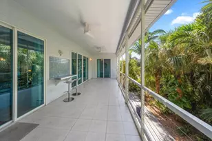 114 13th St, Belleair Beach, FL 33786 - Photo 31