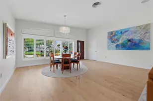 661 79th Cir S, Saint Petersburg, FL 33707 - Photo 9
