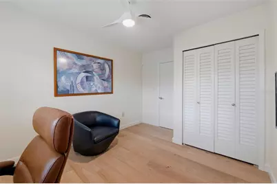661 79th Circle S, Saint Petersburg, FL 33707 - Photo 41