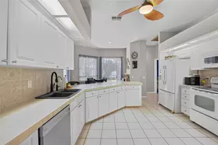 2704 Aston Ave, Plant City, FL 33566 - Photo 21