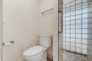 11506 Orilla Del Rio Pl, Temple Terrace, FL 33617 - Photo 43