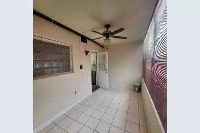 911 Washington Avenue #218, Largo, FL 33770 - Photo 7