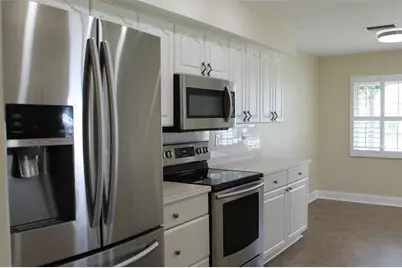 9045 40th Street N, Pinellas Park, FL 33782 - Photo 5