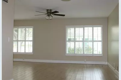 9045 40th Street N, Pinellas Park, FL 33782 - Photo 17