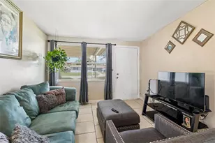 5020 S 86th St, Tampa, FL 33619 - Photo 3