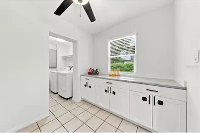 6350 60th Avenue N, Saint Petersburg, FL 33709 - Photo 13