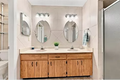 1425 Leland Drive, Sun City Center, FL 33573 - Photo 29