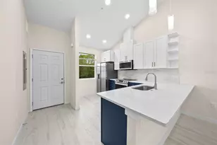 3890 34th Ave S, Saint Petersburg, FL 33711 - Photo 5