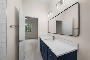3890 34th Ave S, Saint Petersburg, FL 33711 - Photo 19