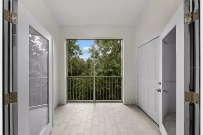 3890 34th Avenue S #203, Saint Petersburg, FL 33711 - Photo 9