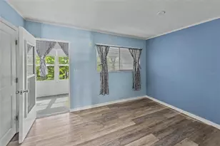 8555 112th St N, Seminole, FL 33772 - Photo 19