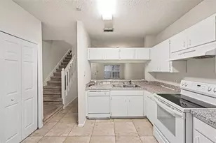 366 Countryside Key Blvd, Oldsmar, FL 34677 - Photo 9