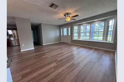 908 Silver Ridge Way, Valrico, FL 33594 - Photo 3