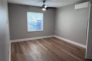 908 Silver Ridge Way, Valrico, FL 33594 - Photo 11