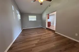 908 Silver Ridge Way, Valrico, FL 33594 - Photo 9