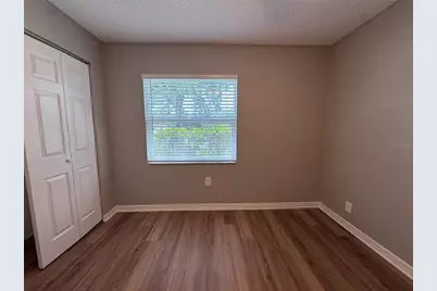 908 Silver Ridge Way, Valrico, FL 33594 - Photo 17