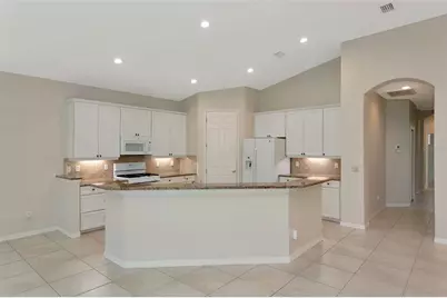 1353 Emerald Dunes Drive #0, Sun City Center, FL 33573 - Photo 15