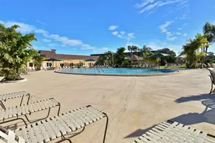 2005 Heathfield Cir, Sun City Center, FL 33573 - Photo 39