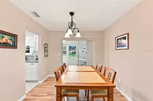 1906 Canterbury Ln, Sun City Center, FL 33573 - Photo 13