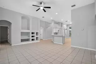 11610 Jordans Landing Ct, Riverview, FL 33569 - Photo 3