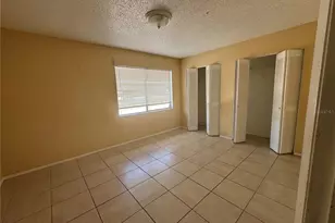 7512 Needle Leaf Pl, Tampa, FL 33617 - Photo 9
