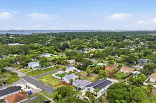 1919 42nd St S, Saint Petersburg, FL 33711 - Photo 41