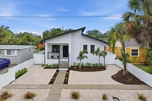 1919 42nd St S, Saint Petersburg, FL 33711 - Photo 3