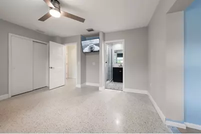 101 S Neptune Avenue, Clearwater, FL 33765 - Photo 13