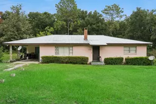 6184 NE 54th Blvd, Wildwood, FL 34785 - Photo 1