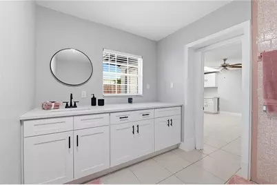 2607 W Crest Avenue, Tampa, FL 33614 - Photo 29