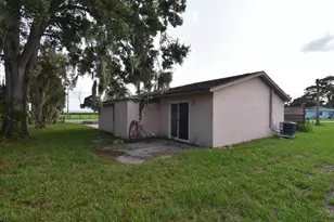 204 Shore Dr W, Oldsmar, FL 34677 - Photo 13