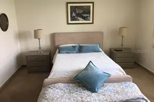 7625 Sun Island Dr S, South Pasadena, FL 33707 - Photo 9