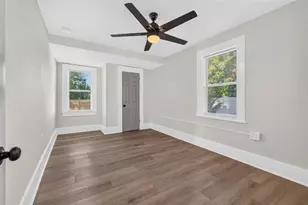 4624 Iris St N, Saint Petersburg, FL 33714 - Photo 21
