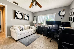 9391 118th Ln, Seminole, FL 33772 - Photo 17