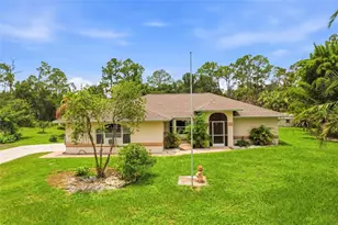 2209 Tropicaire Blvd, North Port, FL 34286 - Photo 3