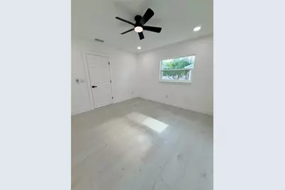 3117 W Leroy Street, Tampa, FL 33607 - Photo 13