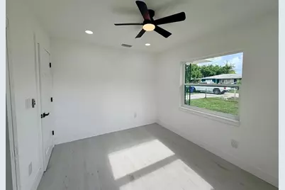 3117 W Leroy Street, Tampa, FL 33607 - Photo 35