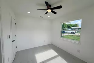 3117 W Leroy St, Tampa, FL 33607 - Photo 35