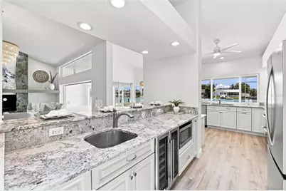 5921 Seabird Drive S, Gulfport, FL 33707 - Photo 31
