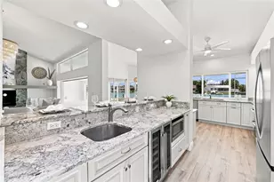 5921 Seabird Dr S, Gulfport, FL 33707 - Photo 31