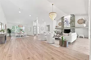 5921 Seabird Dr S, Gulfport, FL 33707 - Photo 17