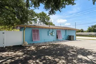 2050 W Bay Dr, Largo, FL 33770 - Photo 47