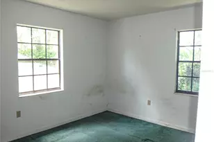 7556 23rd St, Zephyrhills, FL 33540 - Photo 11