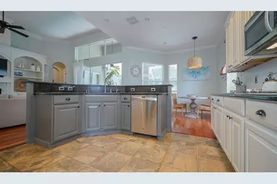 9814 Gretna Green Drive, Tampa, FL 33626 - Photo 15