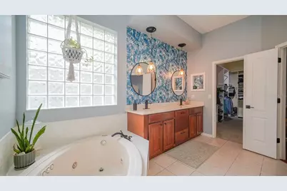 9814 Gretna Green Drive, Tampa, FL 33626 - Photo 23